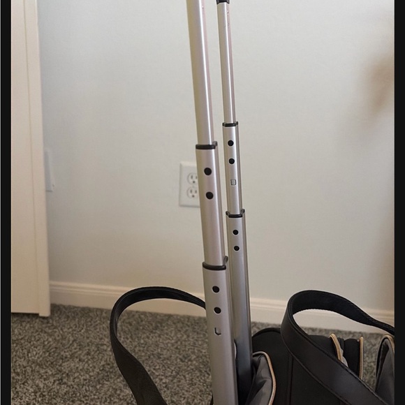 Black and Gold Rolling Bag - Picture 5 of 5